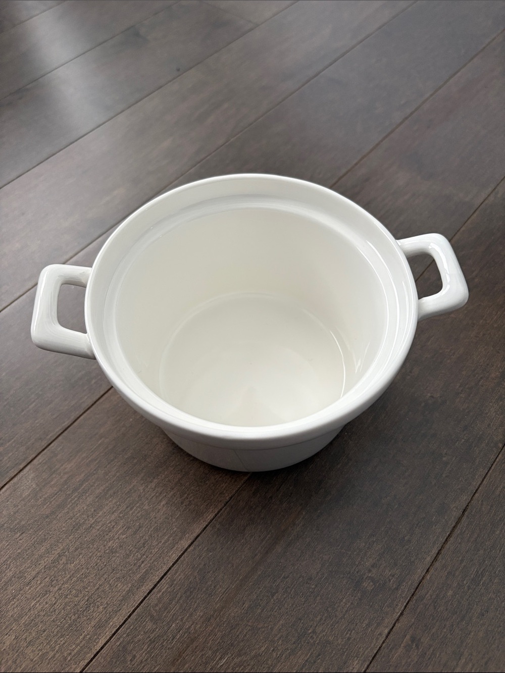 STOKES White Porcelain Two-Handled Casserole Dish, Small Simmer Pot Bowl Kitchen